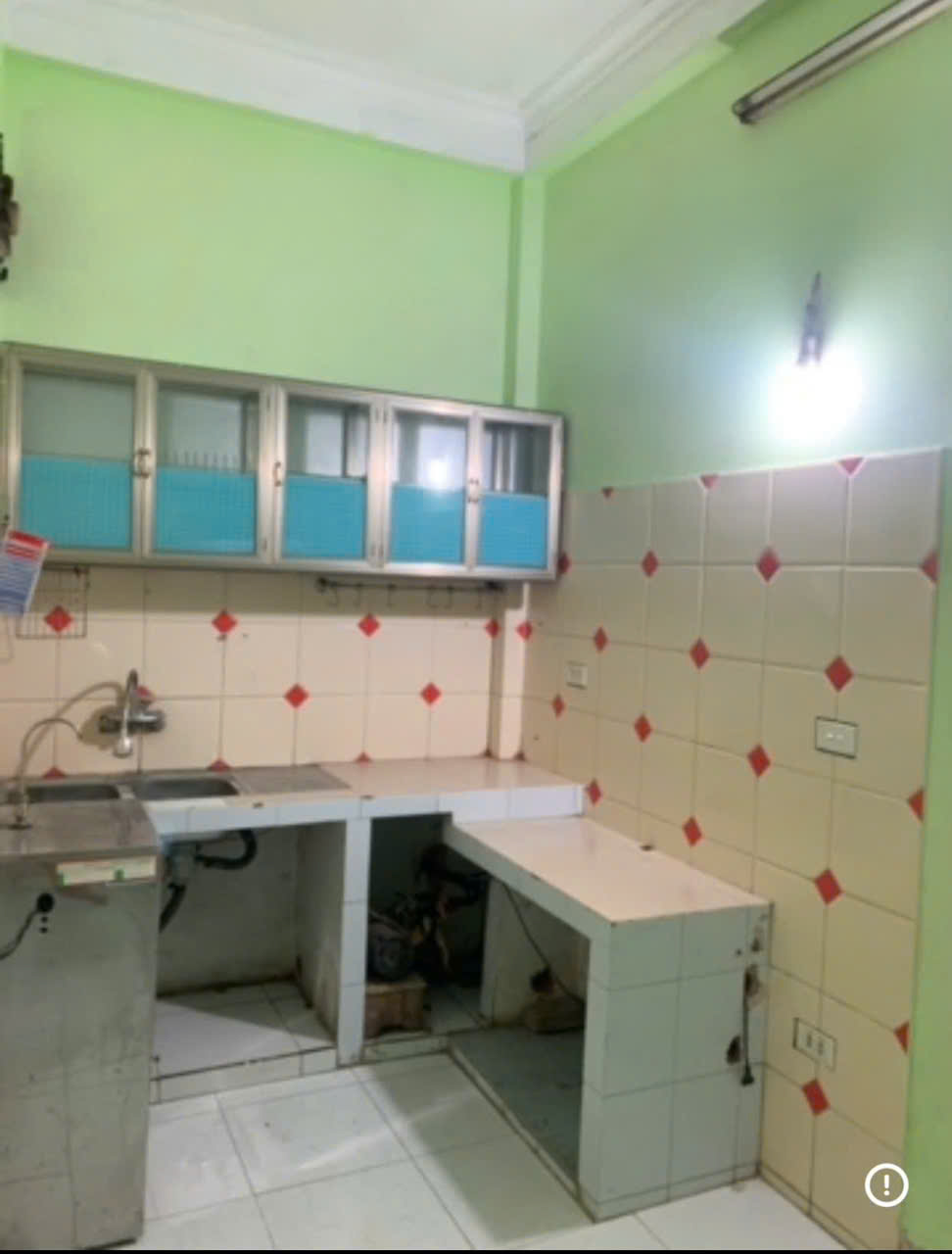 Cho thuê nhà nguyên căn Phố Tân Mai, 3 tầng x 30m2, 3 ngủ, 9 Triệu ở GĐ, nhóm nữ ngoan - Ảnh 1